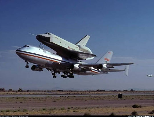 NASA 747 Jet transporting USA Space Shuttle
